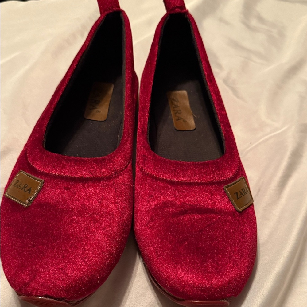 Zara Women's Rich Red Velvet Loafers